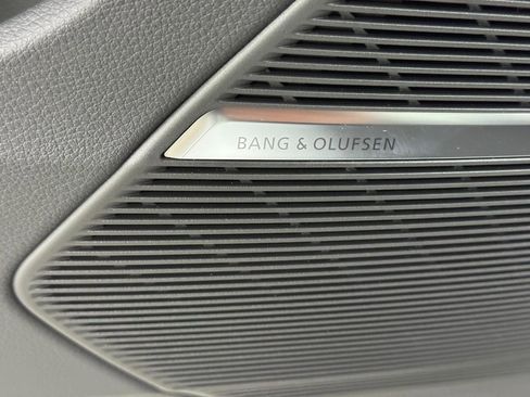 New 2026 Audi Q7 2.0T Premium image 9