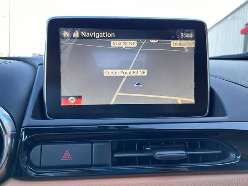 Used 2017 FIAT 124 Spider Lusso image 14