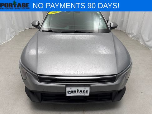 Used 2025 Kia K4 FWD image 6