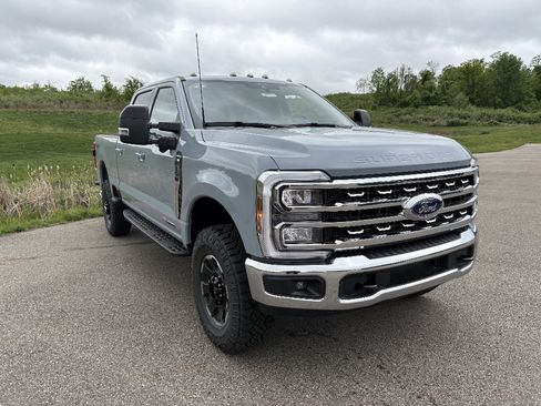 New 2026 Ford F350 Lariat AWD/4WD image 7