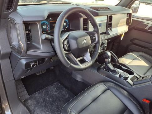 New 2026 Ford Bronco Badlands AWD/4WD image 8
