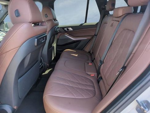 Used 2023 BMW X5 xDrive40i w/ Premium Package AWD/4WD image 18