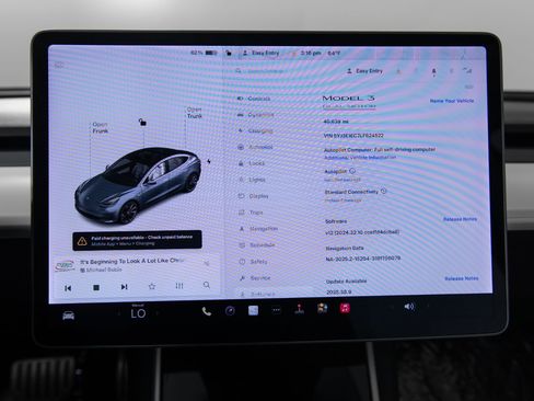Used 2020 Tesla Model 3 Performance image 33