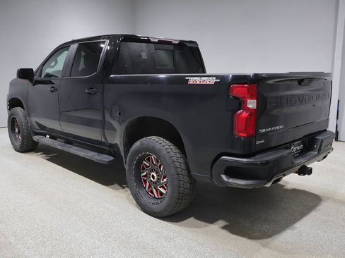 Used 2020 Chevrolet Silverado 1500 LT Trail Boss image 5