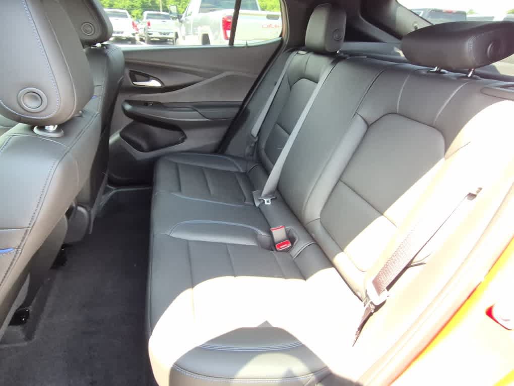 New 2026 Buick Envista Sport Touring w/ Convenience I Package FWD image 10