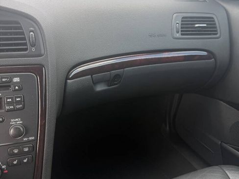 Used 2007 Volvo XC70 AWD/4WD image 14