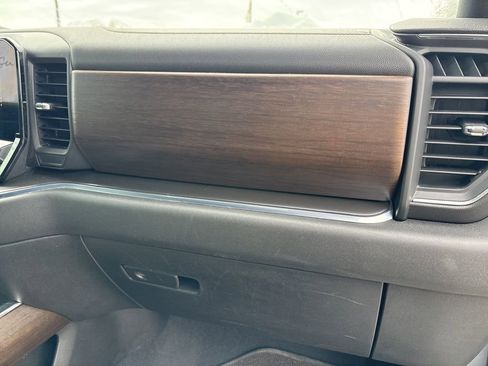 Used 2024 Chevrolet Silverado 1500 High Country w/ Technology Package image 19