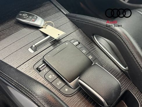 Used 2022 Mercedes-Benz GLE 450 4MATIC image 32