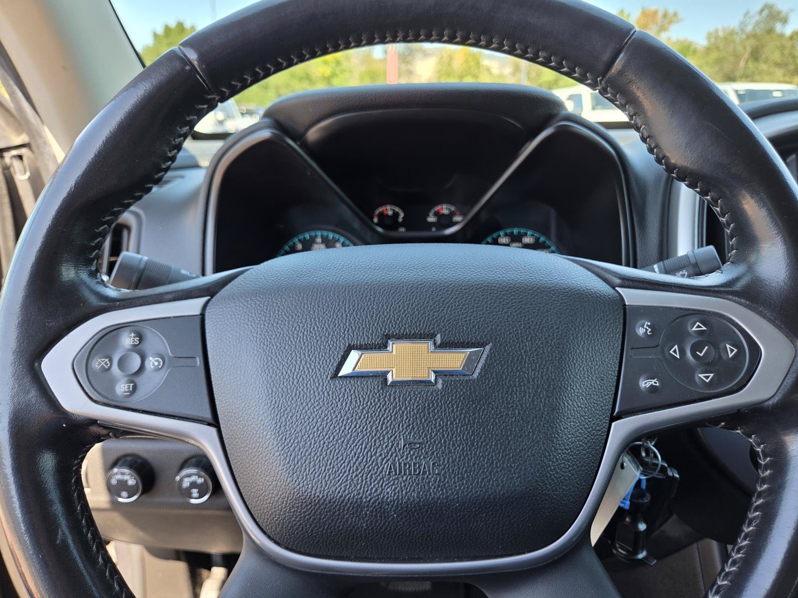 Used 2021 Chevrolet Colorado LT AWD/4WD image 24