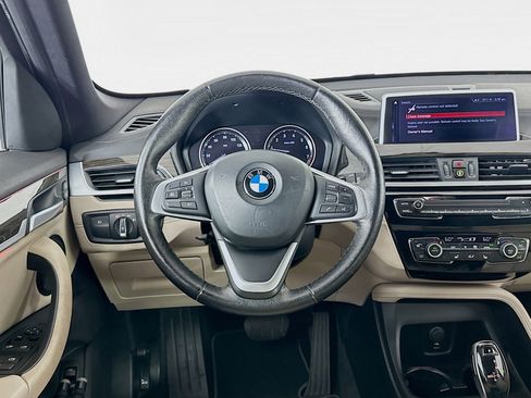 Used 2020 BMW X1 xDrive28i w/ Convenience Package AWD/4WD image 17