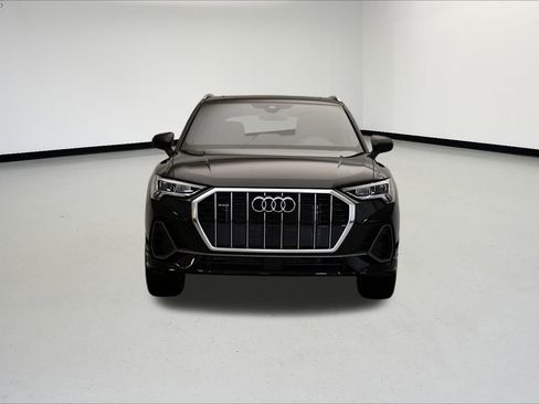 Used 2025 Audi Q3 2.0T Premium Plus w/ Premium Plus Package image 8