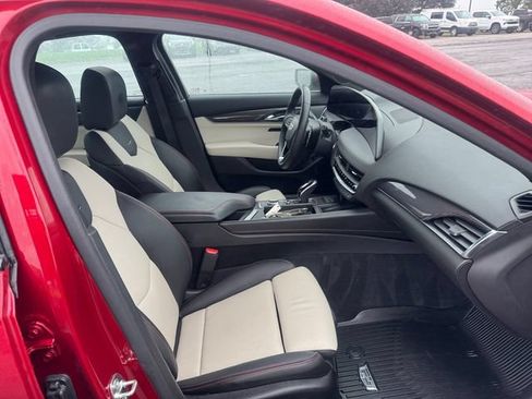 Certified 2025 Cadillac CT5 Sport w/ Technology Package AWD/4WD image 17