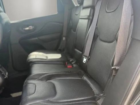 Used 2014 Jeep Cherokee Limited w/ Technology Group AWD/4WD image 13