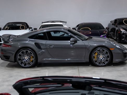 Used 2014 Porsche 911 Turbo S AWD/4WD image 7