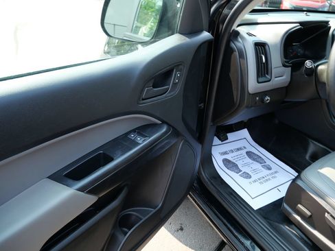 Used 2020 Chevrolet Colorado 2WD Extended Cab image 18