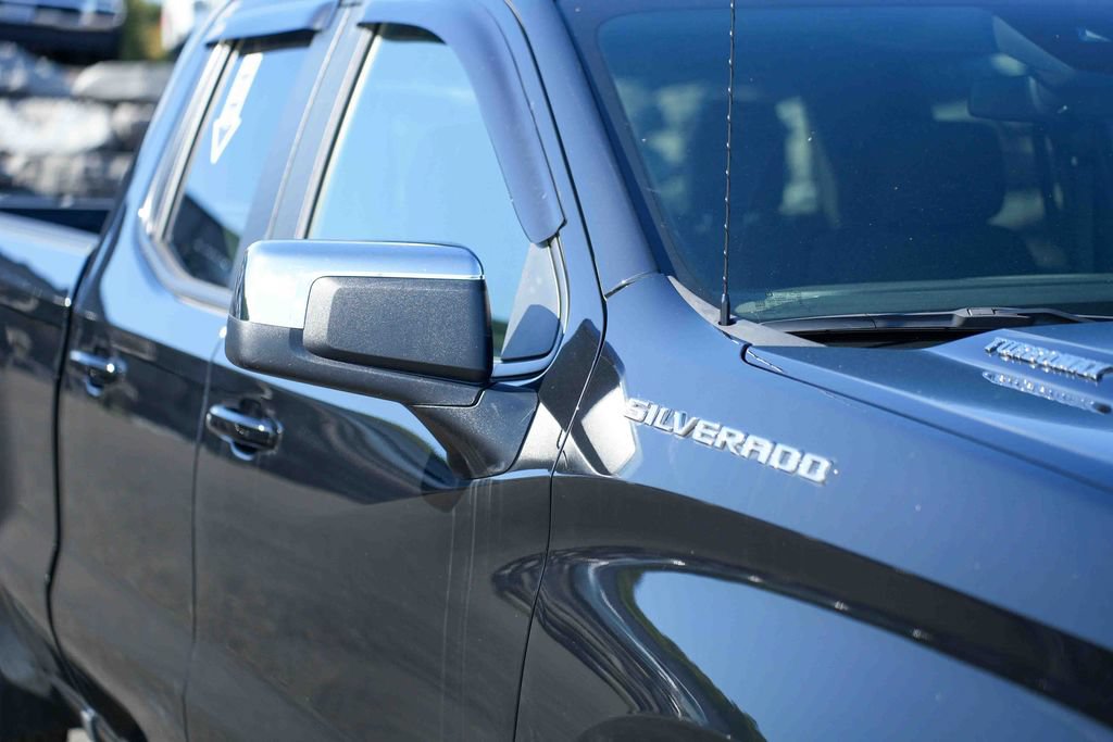Used 2026 Chevrolet Silverado 1500 LT AWD/4WD image 9