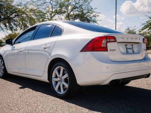 Used 2016 Volvo S60 T5 Premier w/ Convenience Package image 8