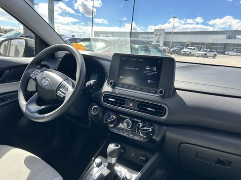 Used 2023 Hyundai Kona SEL w/ Cargo Package AWD/4WD image 15