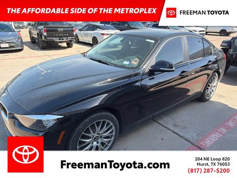 Used 2016 BMW 320i Sedan RWD image 1