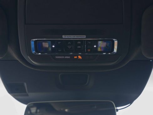 Used 2025 Lincoln Aviator Black Label AWD/4WD image 33