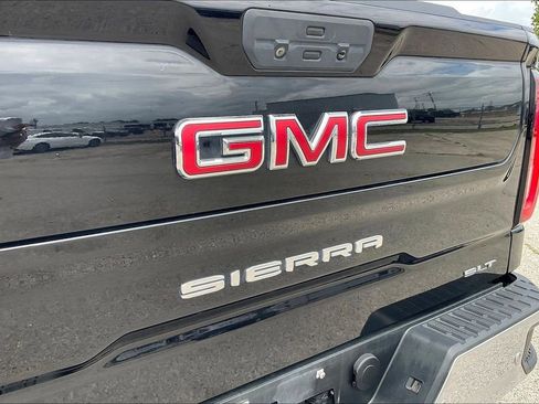 Used 2019 GMC Sierra 1500 SLT RWD image 27