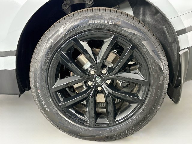 New 2026 Land Rover Range Rover Velar S AWD/4WD image 28