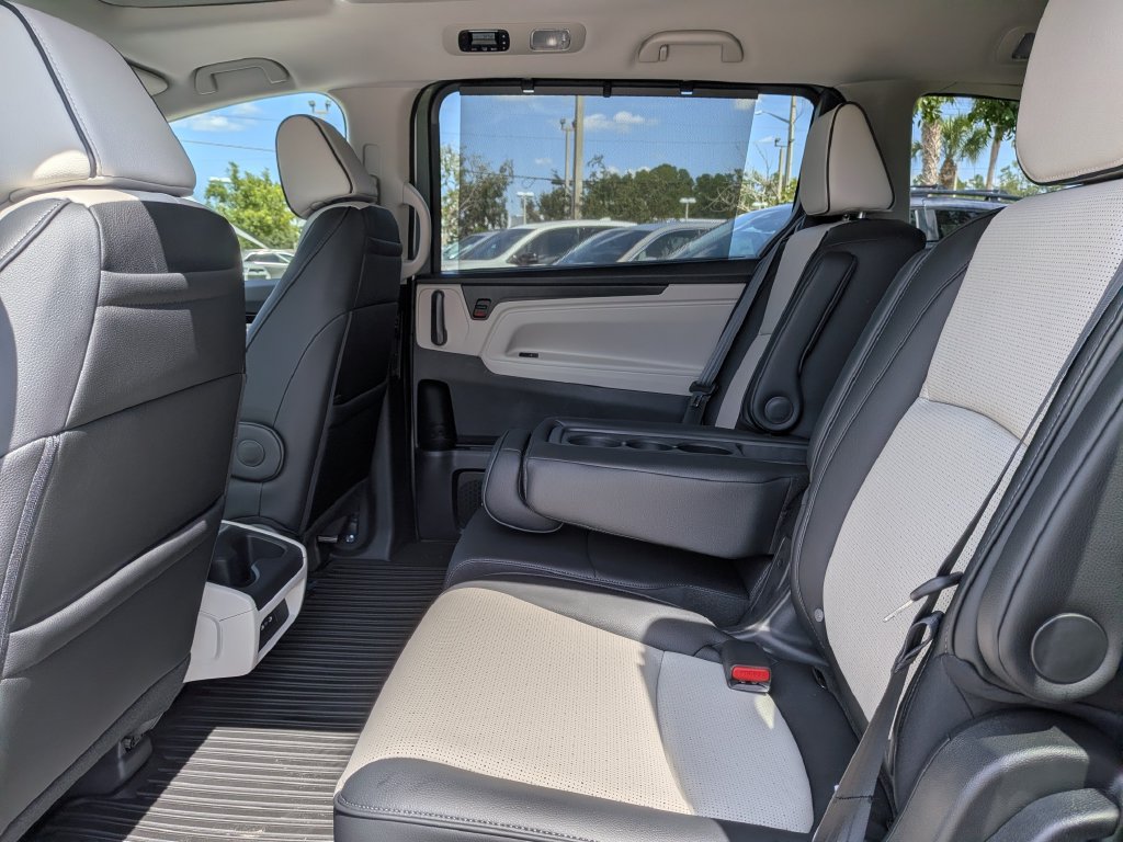 New 2027 Honda Odyssey Elite image 14