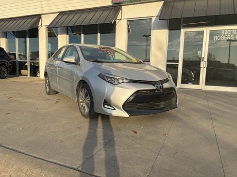 Used 2017 Toyota Corolla L image 3