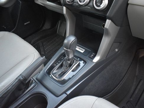 Used 2016 Subaru Forester 2.5i Touring w/ Eyesight & Navigation System image 25