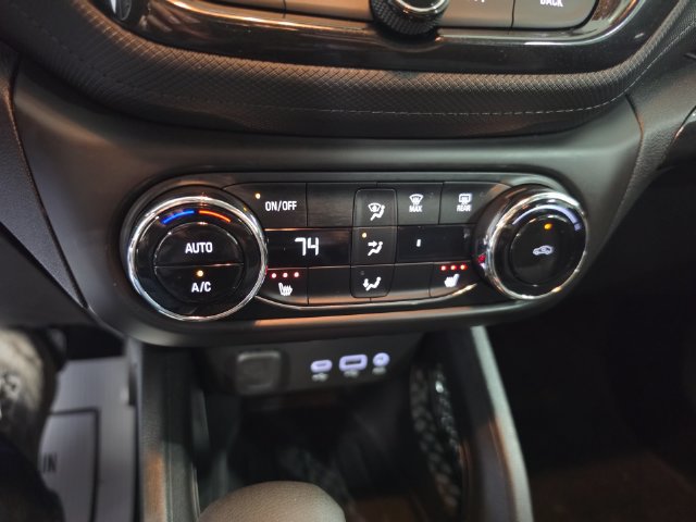 Used 2023 Chevrolet TrailBlazer LT w/ Convenience Package AWD/4WD image 15