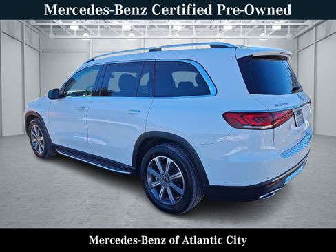 Used 2023 Mercedes-Benz GLS 450 4MATIC image 4