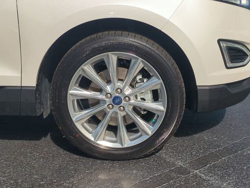 Used 2018 Ford Edge Titanium w/ Equipment Group 301A image 11