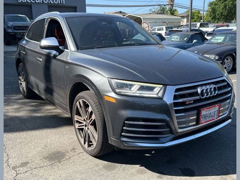 Used 2018 Audi SQ5 Premium Plus w/ Navigation Package AWD/4WD image 1