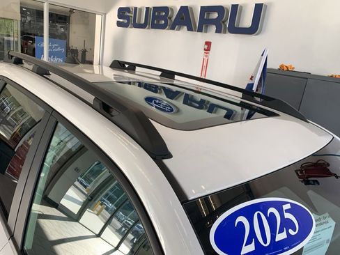 Used 2025 Subaru Forester Premium AWD/4WD image 23