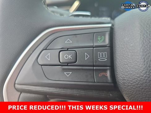 Used 2024 Jeep Grand Cherokee Altitude AWD/4WD image 18
