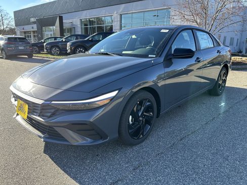 New 2026 Hyundai Elantra Sport image 1