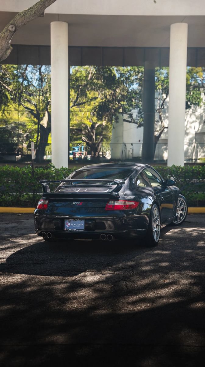 Used 2006 Porsche 911 Carrera S RWD image 36