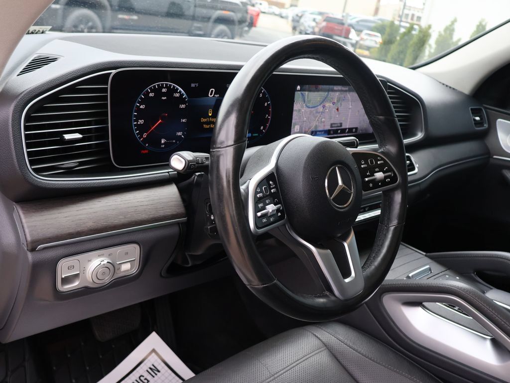 Used 2020 Mercedes-Benz GLE 450 4MATIC image 23