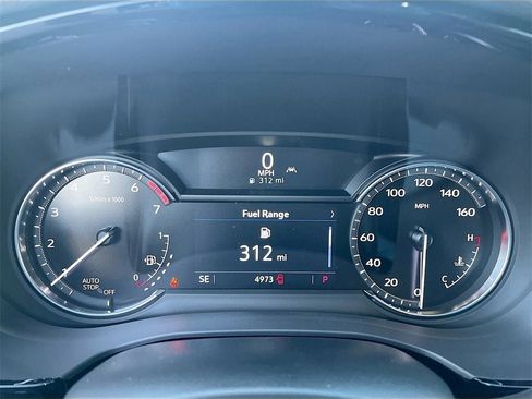 New 2025 Cadillac XT5 Luxury image 11