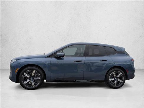 Used 2026 BMW iX xDrive60 AWD/4WD image 5