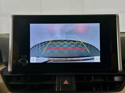 Used 2025 Toyota RAV4 LE image 24