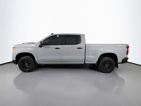 Used 2024 Chevrolet Silverado 1500 LT Trail Boss w/ LT Trail Boss Premium Package AWD/4WD image 4