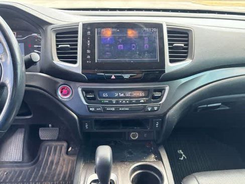 Used 2017 Honda Ridgeline RTL-T image 18
