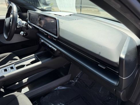 Used 2024 Hyundai Ioniq 6 SE image 32