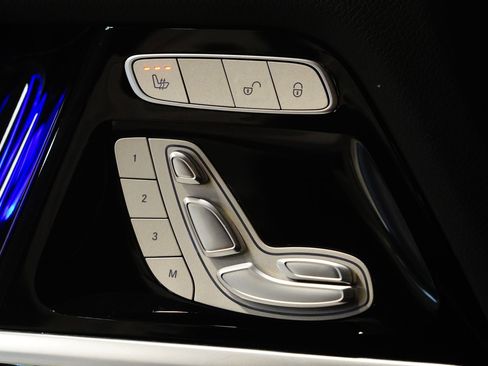Used 2022 Mercedes-Benz G 550 image 29