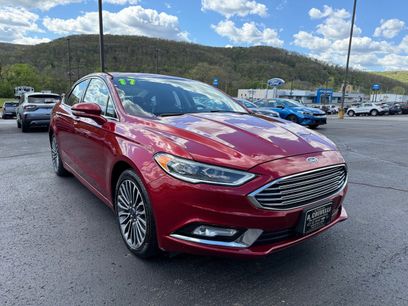 Used 2017 Ford Fusion SE w/ Fusion SE Technology Package