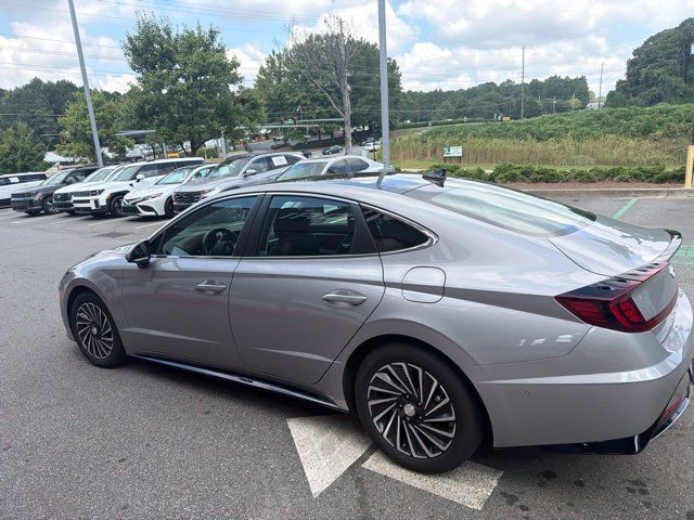Used 2023 Hyundai Sonata Limited FWD image 6