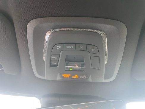 Used 2023 Toyota Crown AWD/4WD image 23