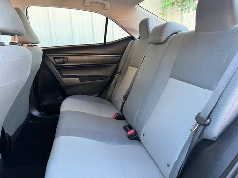 Used 2016 Toyota Corolla L FWD image 18