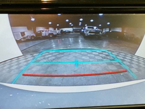 Used 2017 Toyota Corolla iM image 18